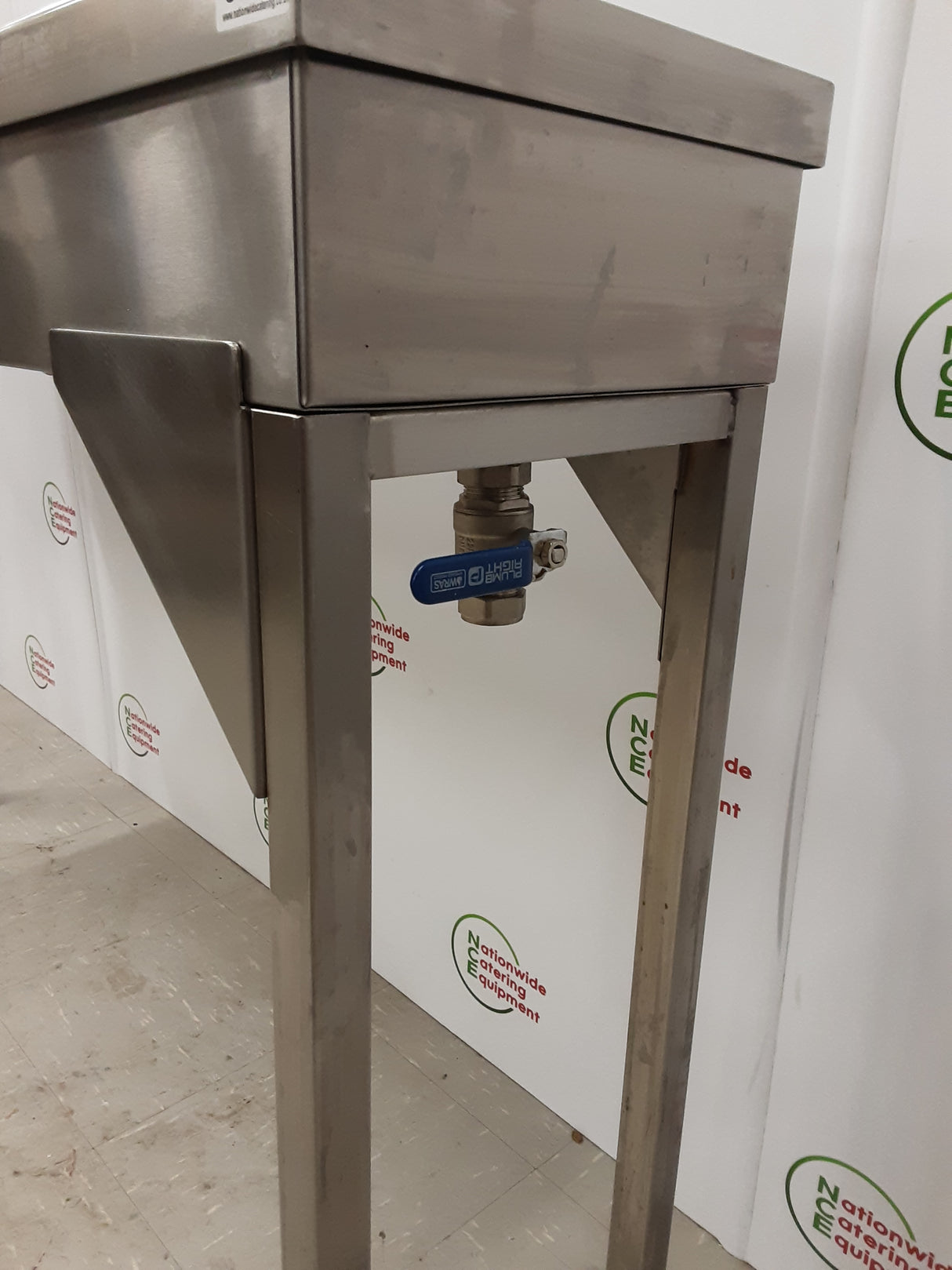 Stainless Steel Free-Standing Ice/Warm Water Gastronorm Well 140x30cm (NCE6215)