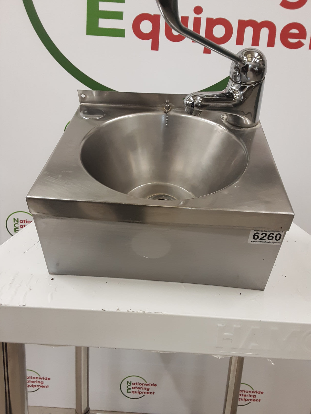 Stainless Steel Hand Wash Basin (NCE6260)