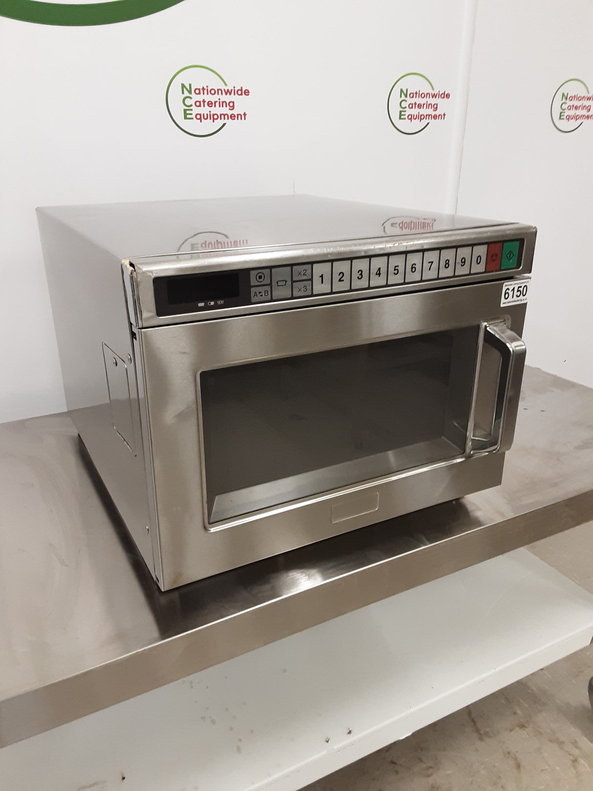 Panasonic 1800w Commercial Microwave, Model- NE-1853 (NCE6150)