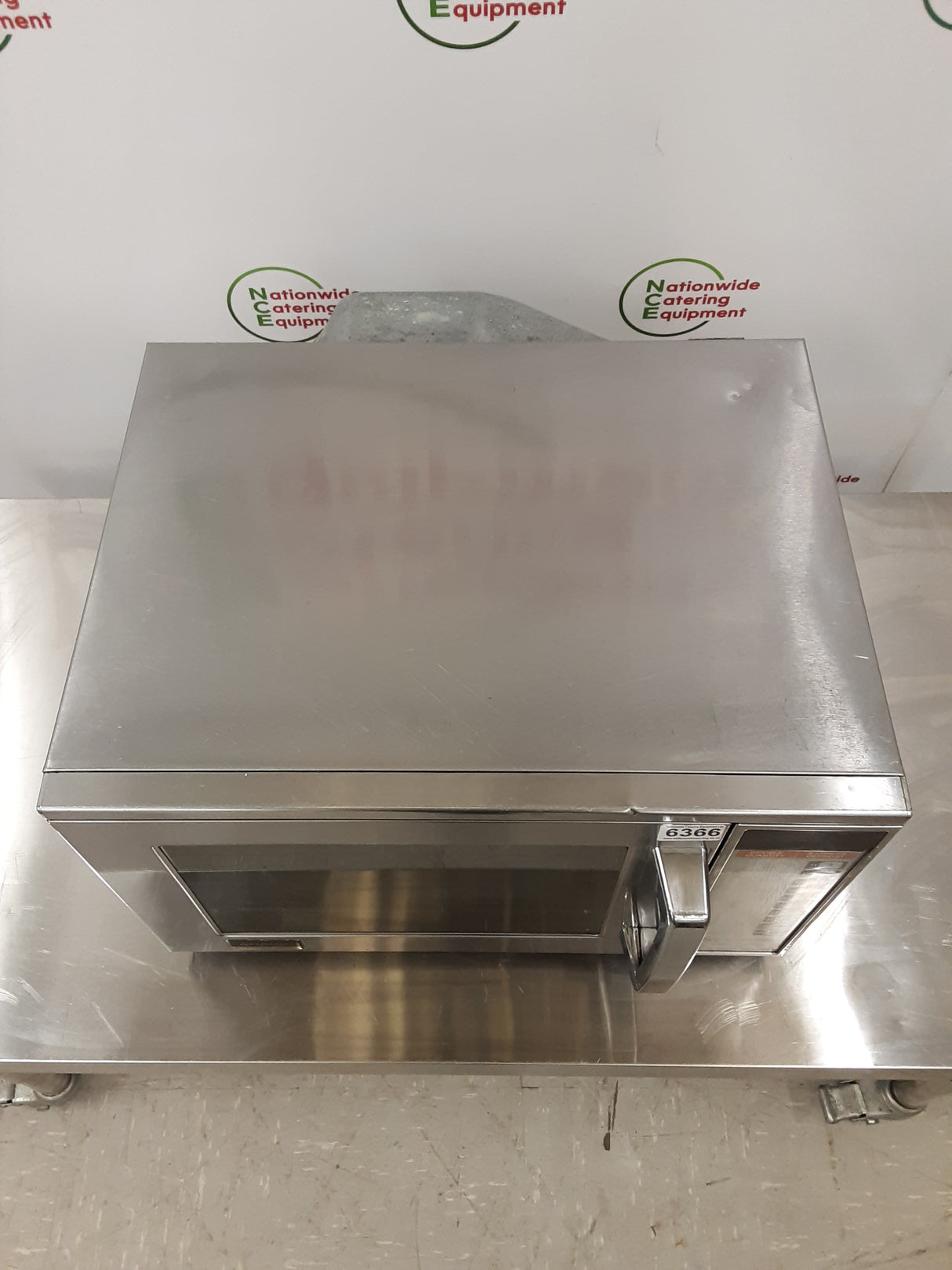Sharp 1200w Microwave, Model- R2297 (NCE6366)
