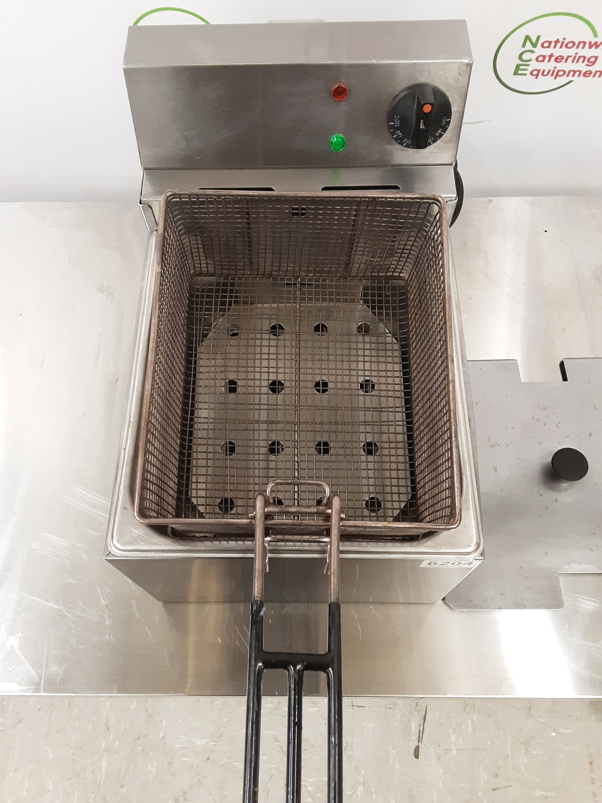 Lincat Lynx 400 Tabletop 13amp Electric Single Tank Fryer, Model- LDF (NCE6204)