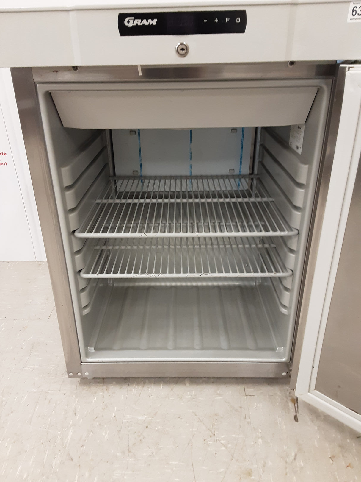 Gram Stainless Steel Undercounter Fridge, 125L Capacity, Model-K210 (NCE6359)