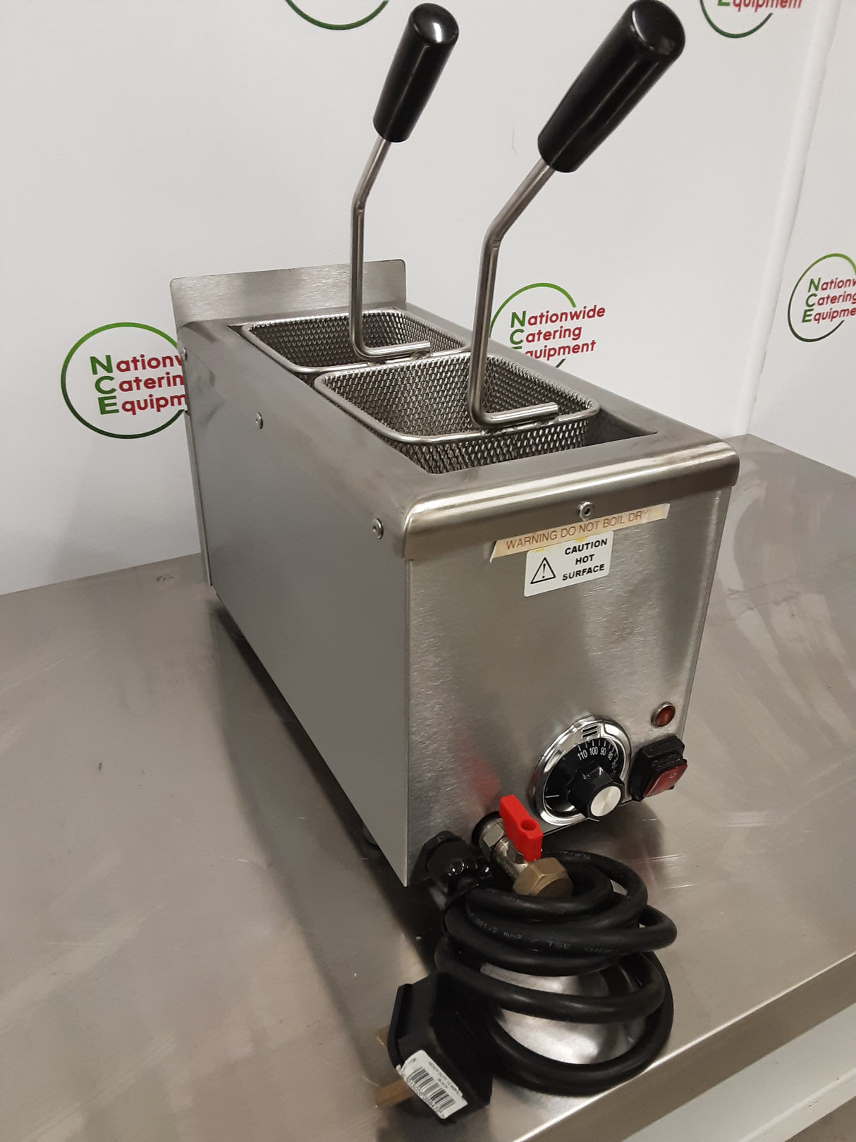 Tabletop Pasta Boiler 13amp Electric With Two New Baskets (NCE6398)