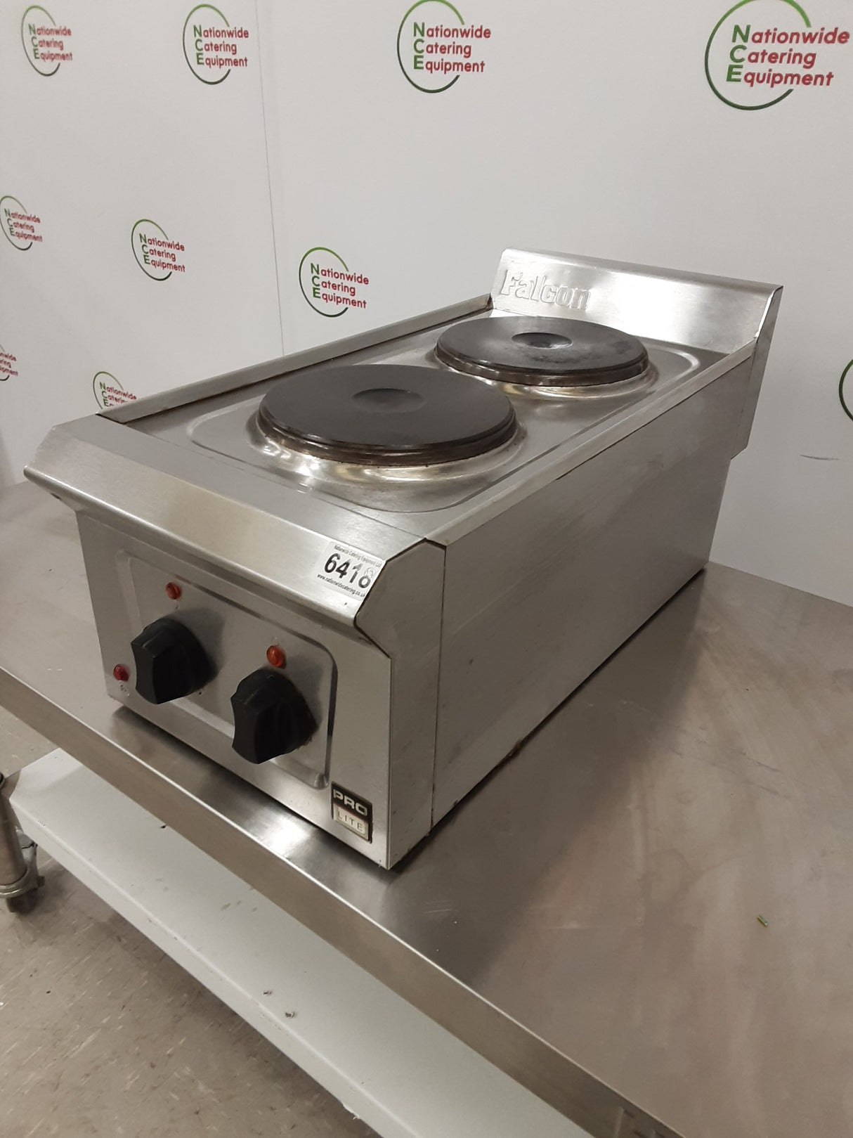 Falcon Pro-Lite Tabletop Two Zone 13amp Electric Stove, Model- F423 (NCE6418)