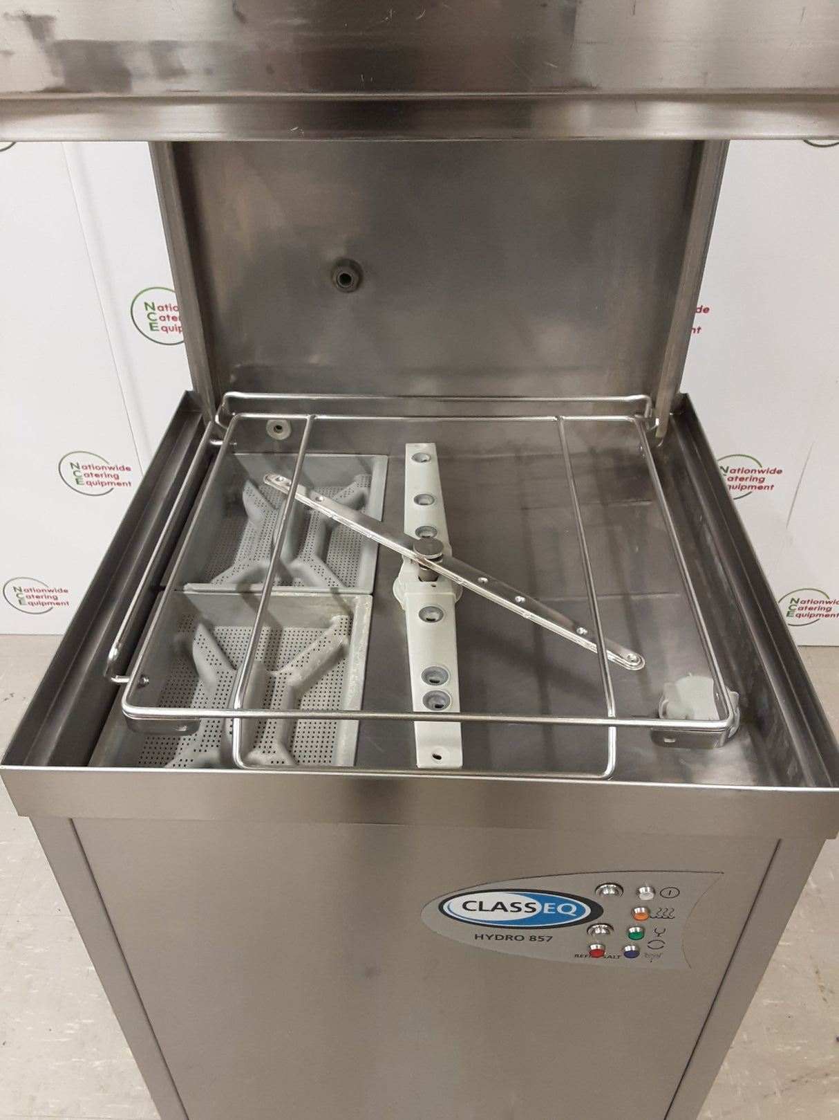 Classeq Hydro 857 Pass-Through/Hood Dishwasher, 1ph/32amp (NCE6393)