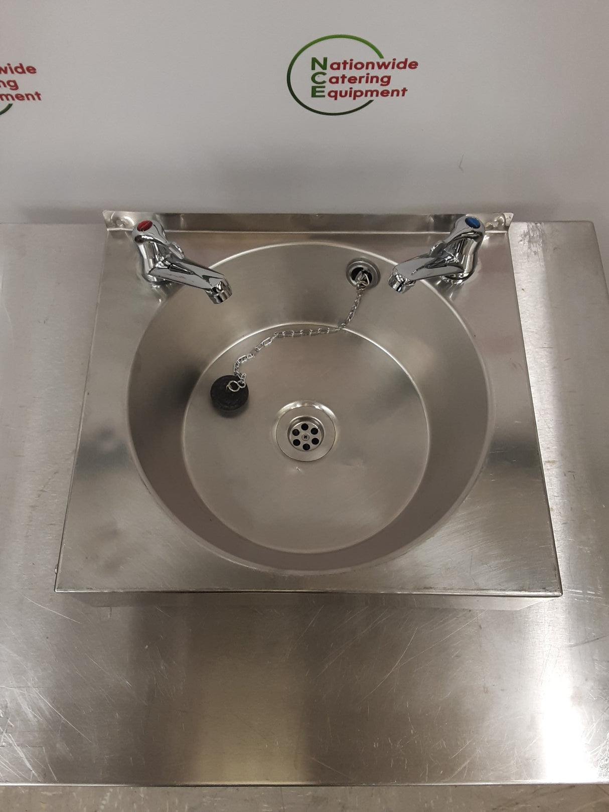 Stainless Steel Large Wash Hand Basin With New Lever Taps (NCE6438)