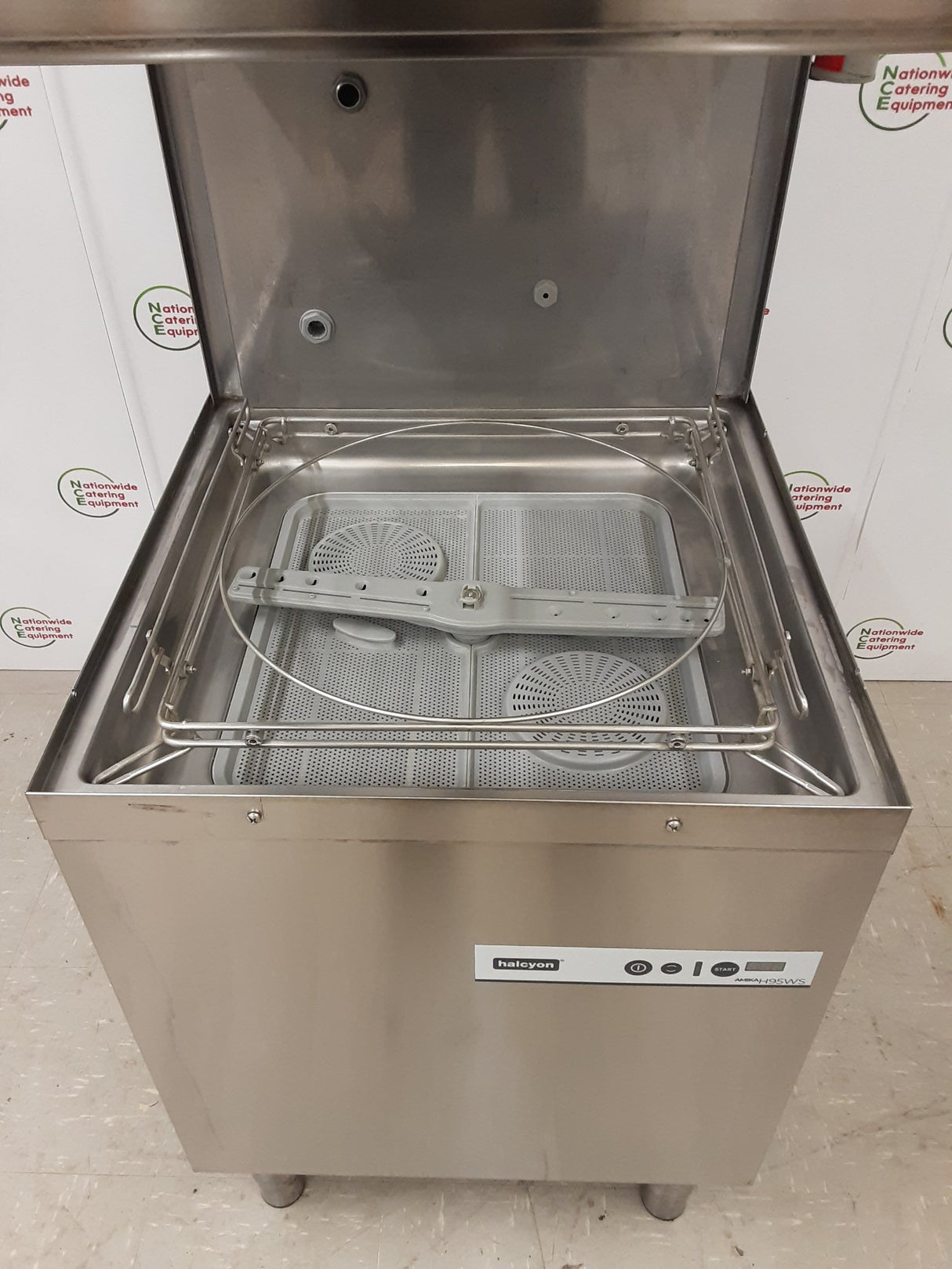 Halcyon Amika Pass-Through/Hood Dishwasher, 32amp/3ph, Model- H95WS (NCE6462)