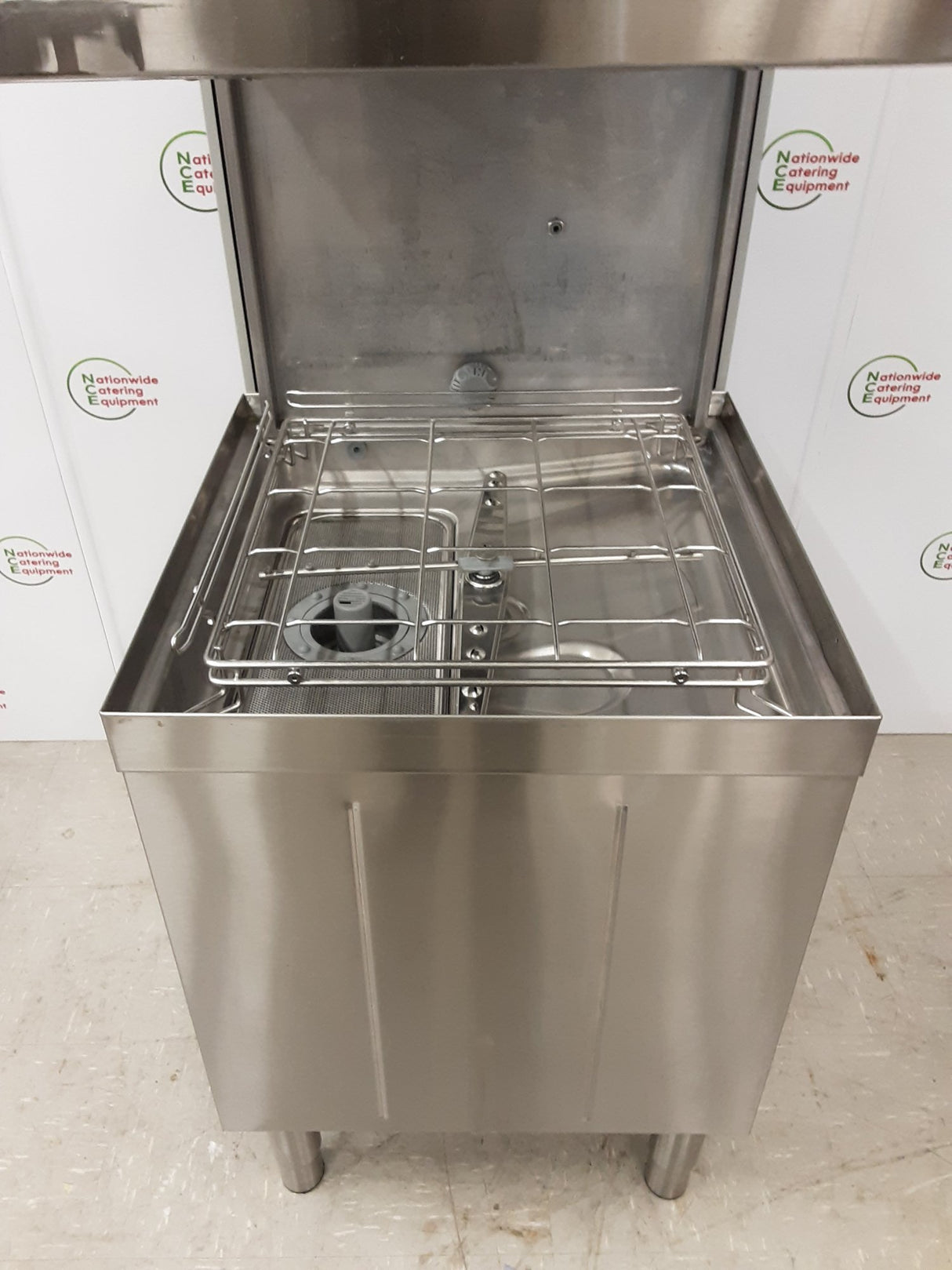 Smeg Passthrough Dishwasher, 1ph/32amp, Model- HTY511DUK (NCE5815)