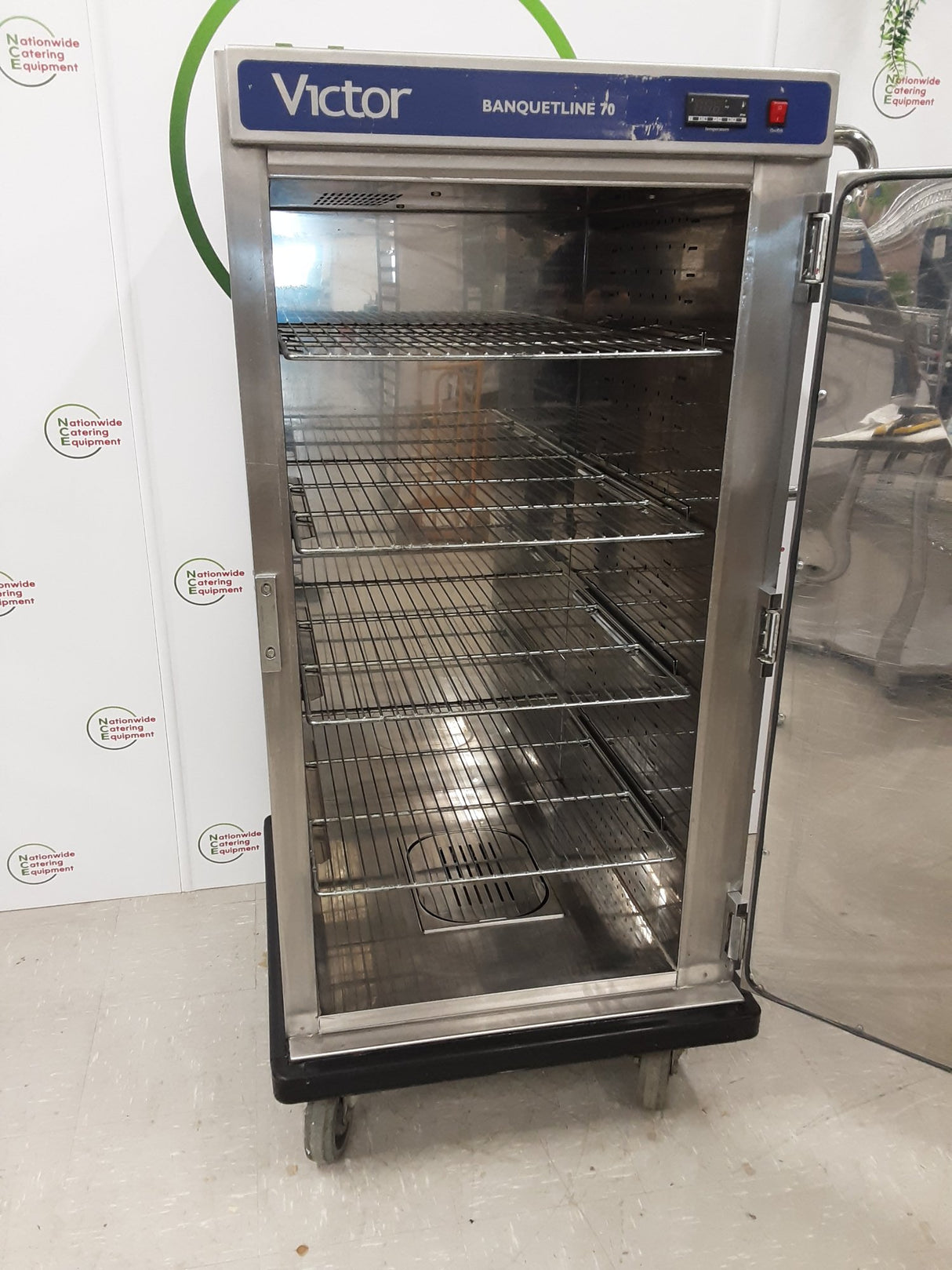 Victor Banquetline 70 Mobile Hotcupboard, Model- BL70H1 (NCE6468)