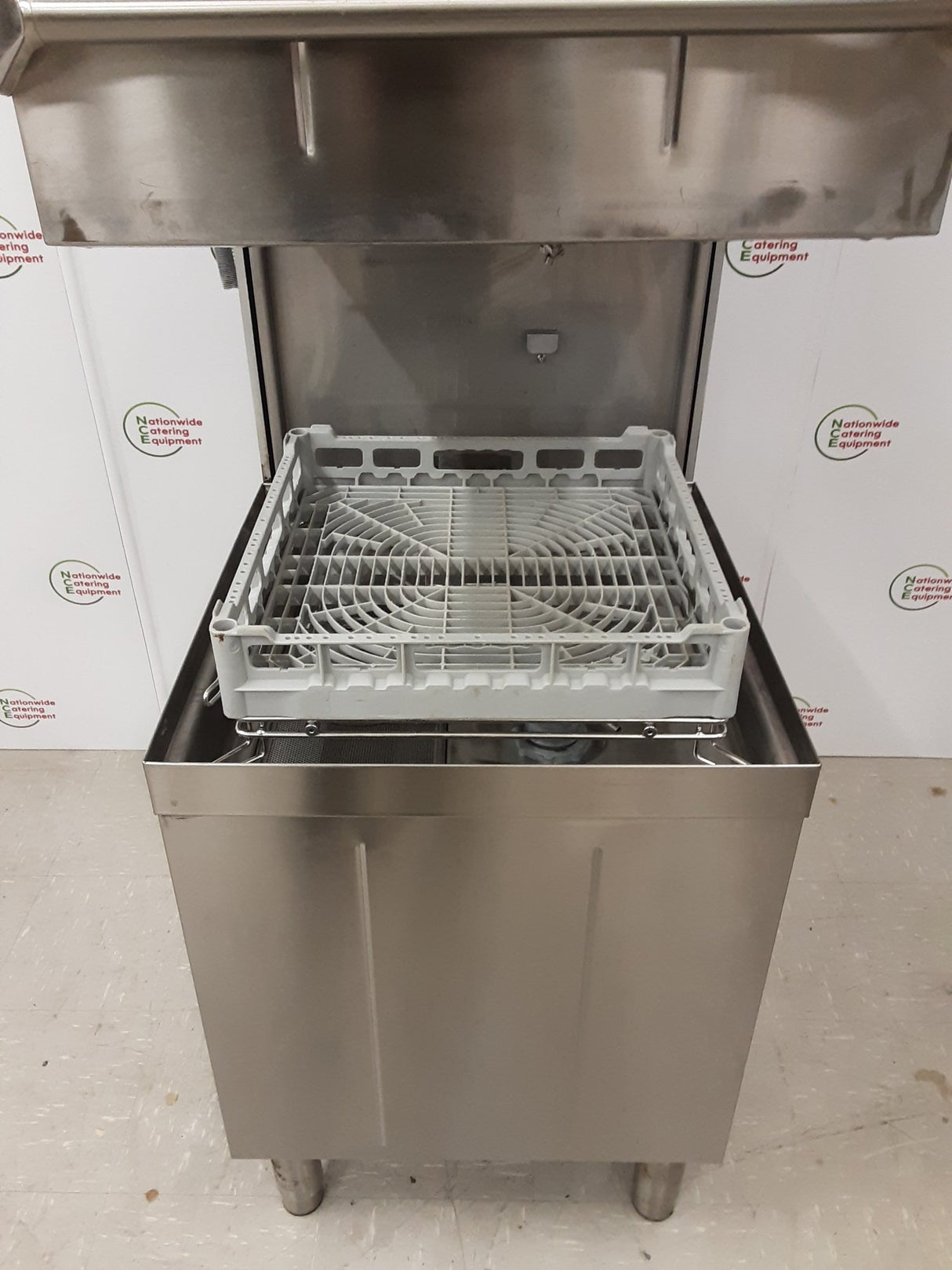 Smeg Passthrough Dishwasher, 1ph/32amp, Model- HTY511DSUK (NCE6356)