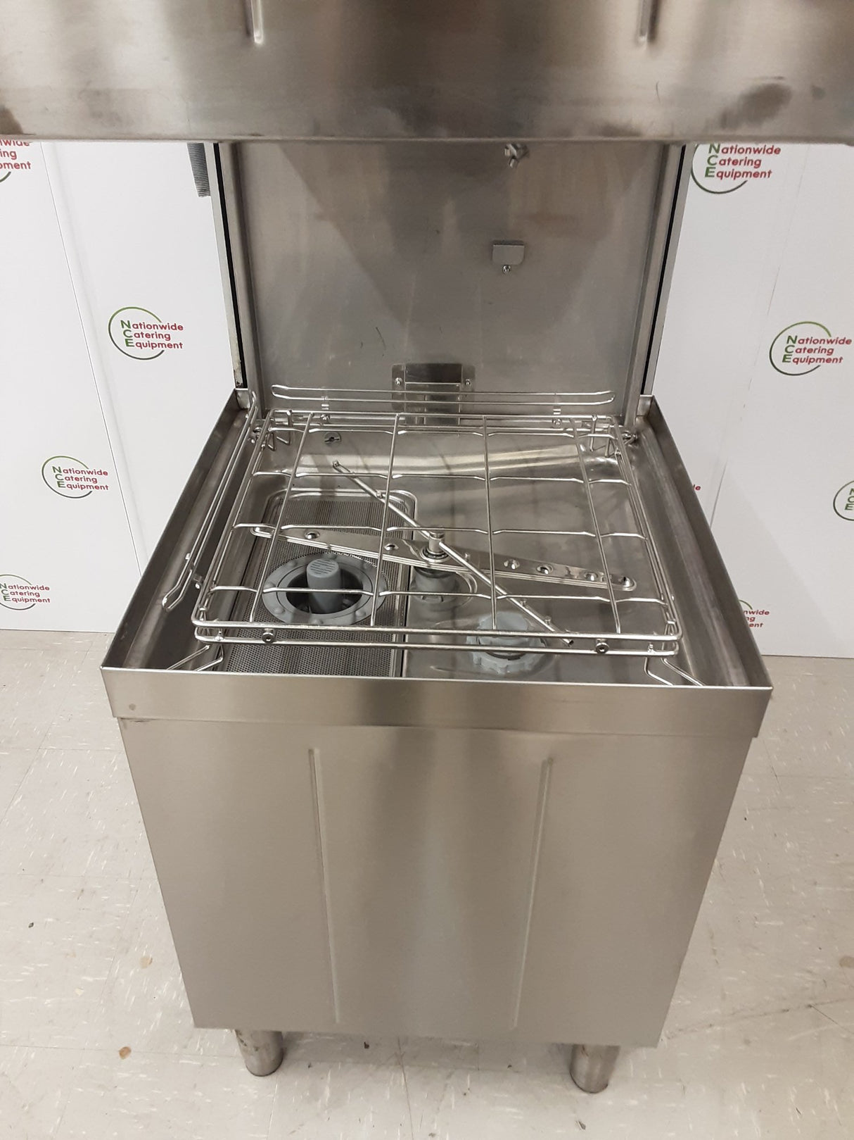 Smeg Passthrough Dishwasher, 1ph/32amp, Model- HTY511DSUK (NCE6356)