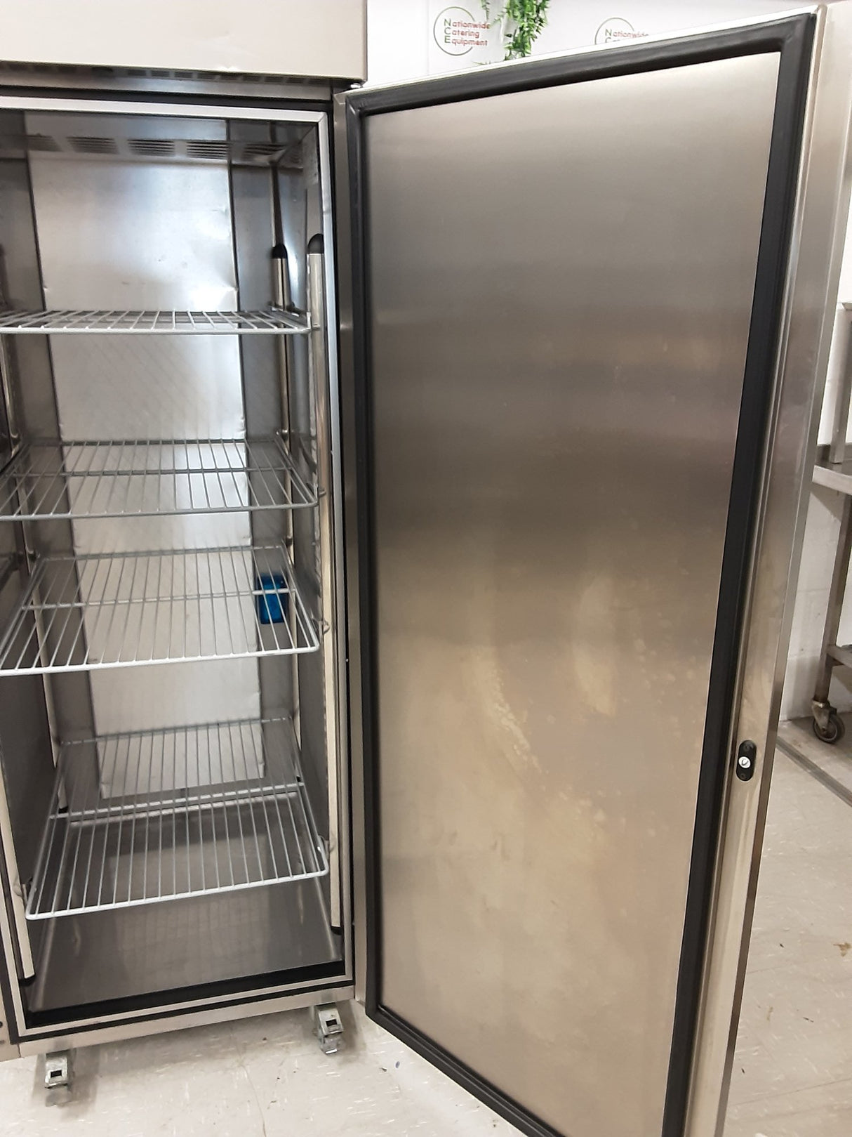 Foster Single Upright Freezer, Model- EPROG600L (NCE6481)