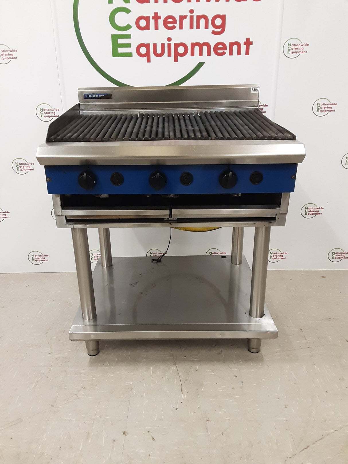 Blueseal 90cm/Three Burner Natural Gas Char-Grill, Model- G596/LS (NCE6304)