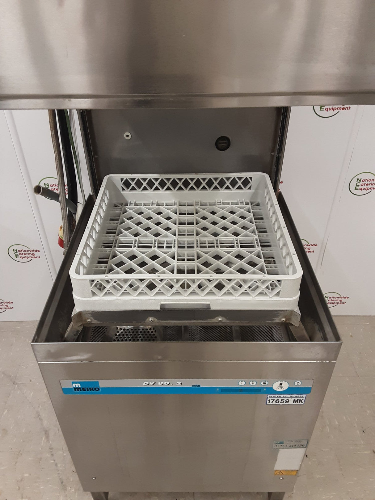 Meiko Pass-Through/Hood Dishwasher, 3ph/32amp, Model- DV.80.2 (NCE6566)