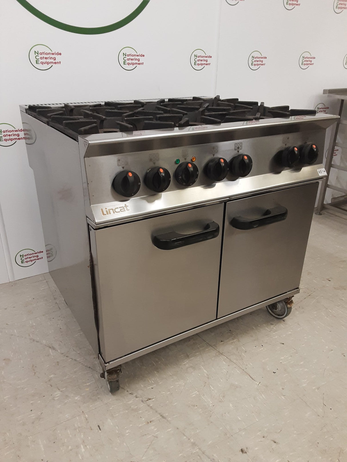 Lincat Opus Duel Fuel Natural Gas Six Burner Stove & Electric Convection Oven, Model- OD8007 (NCE6514)