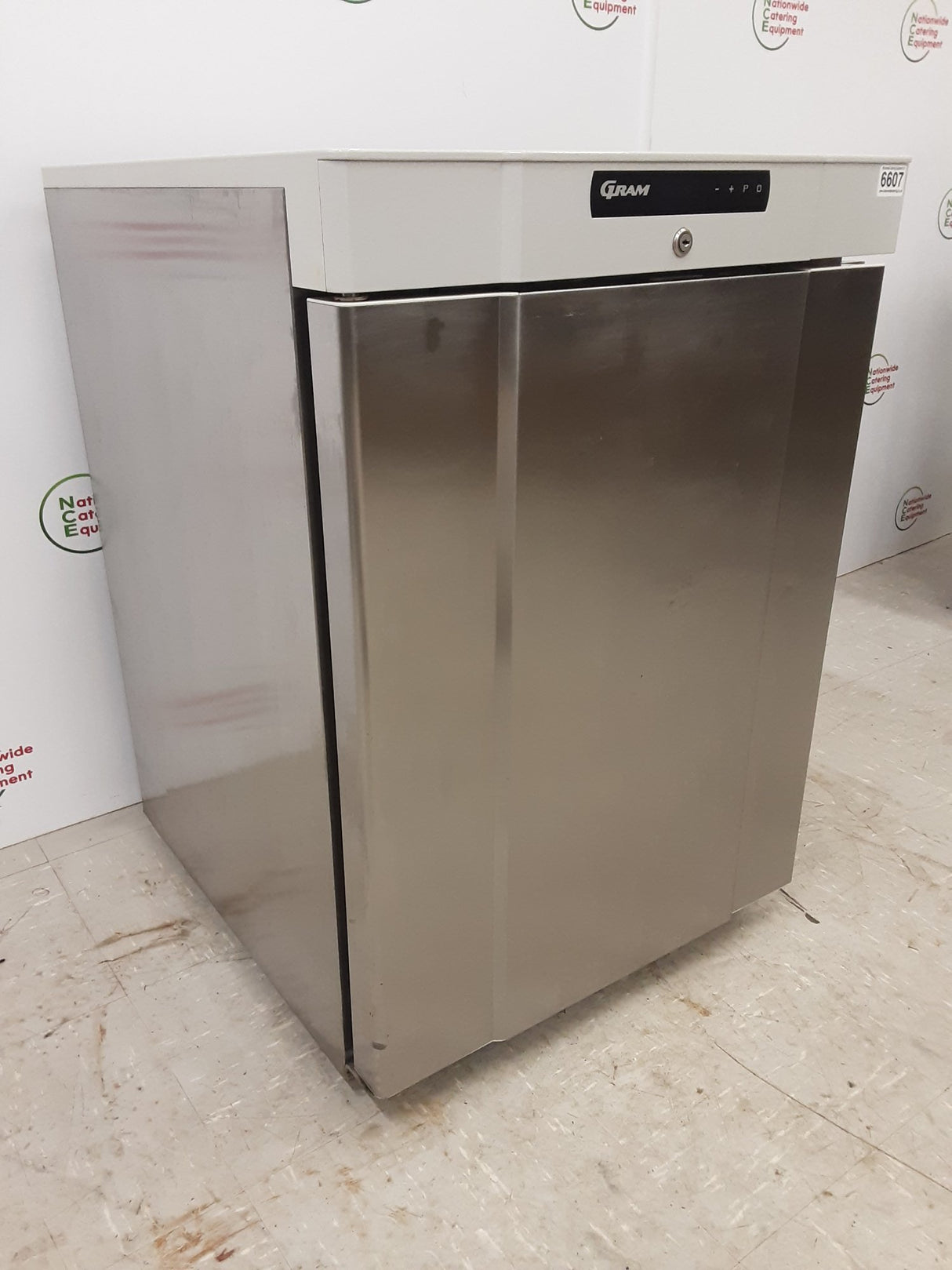 Gram Undercounter Fridge, 125L Capacity, Model- K210 (NCE6607)