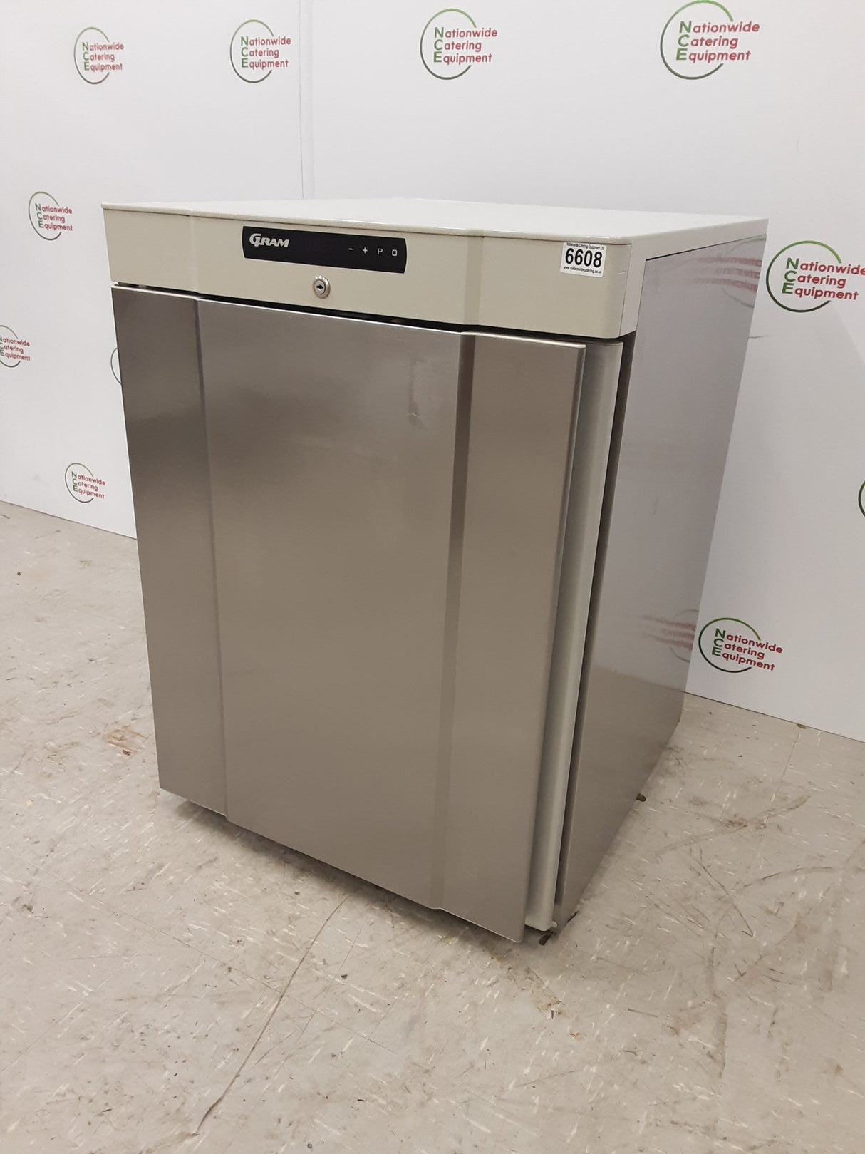 Gram Undercounter Fridge, 125L Capacity, Model- K210 (NCE6608)