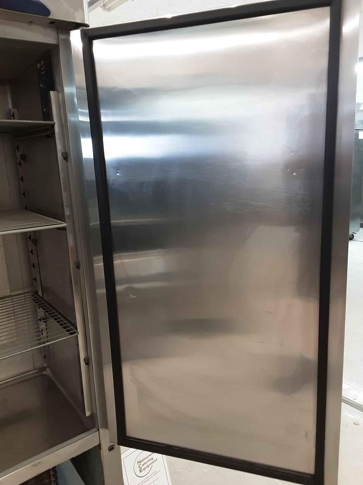 Williams Single Door Upright Fridge, CLEARANCE-No Fascia, Model-HZ16 (3256)