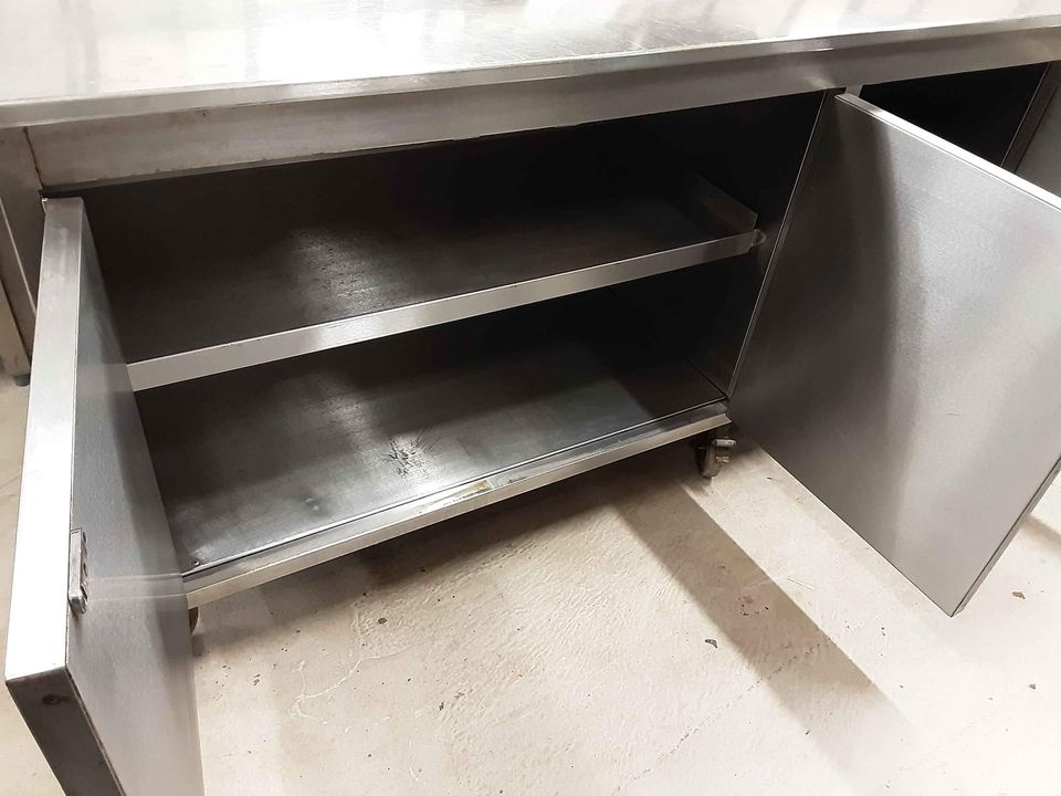 Stainless Steel Three Door Cupboard with Racking, 210cm (NCE3729)