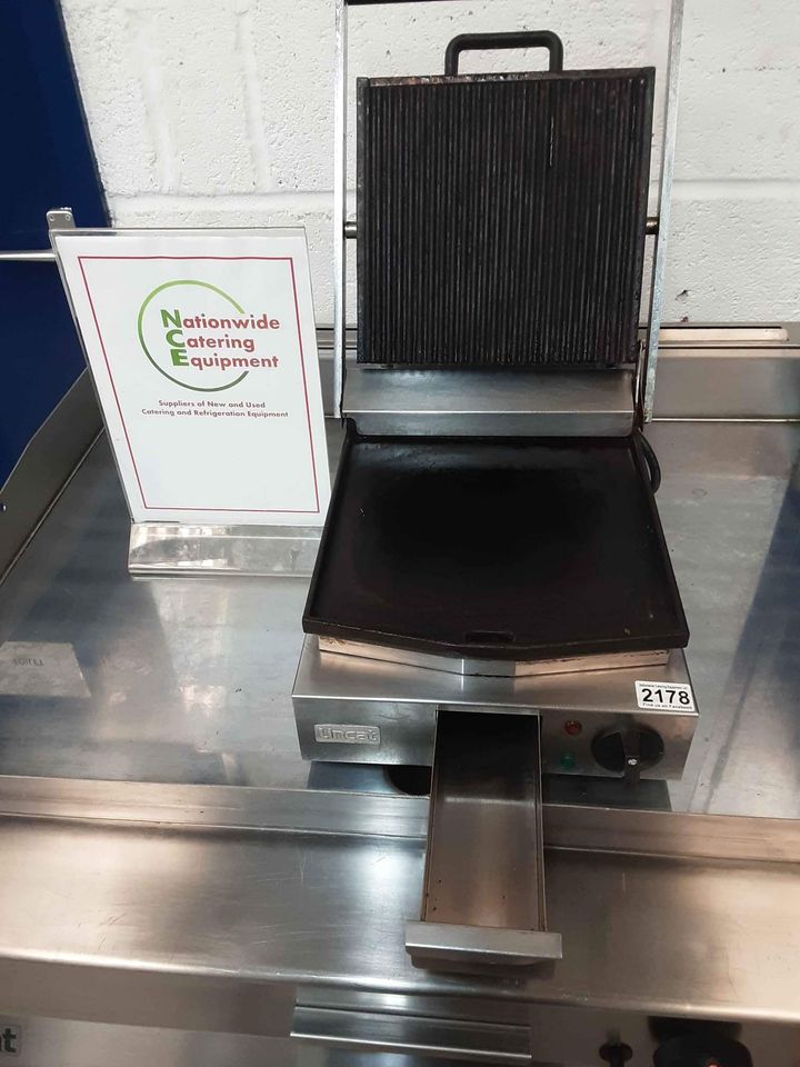 Lincat Single Panini / Contact Grill, 13amp, Model-LCG (NCE2178)