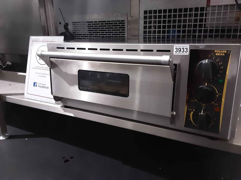 Rollergrill Single Deck Electric Pizza Oven, 13amp, Model- PZ430S