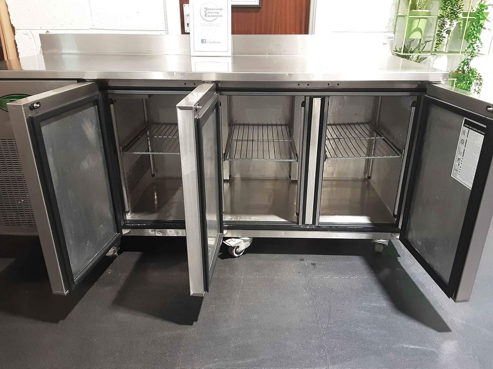 Foster Three Door Flat Counter Freezer (3926)