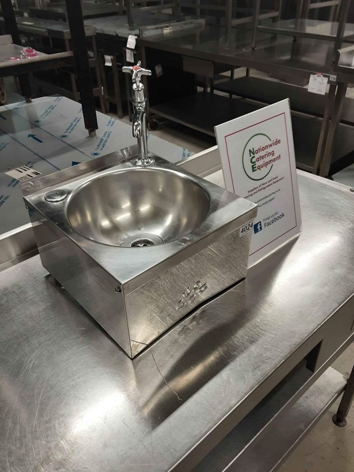 Stainless Steel Used Knee Operated Wash Hand Basin (NCE4024)