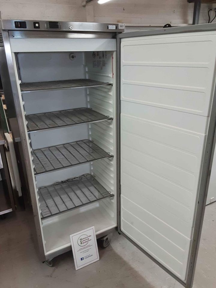 Stainless Steel Sharp ELX Single Upright Freezer. 400L (3081)