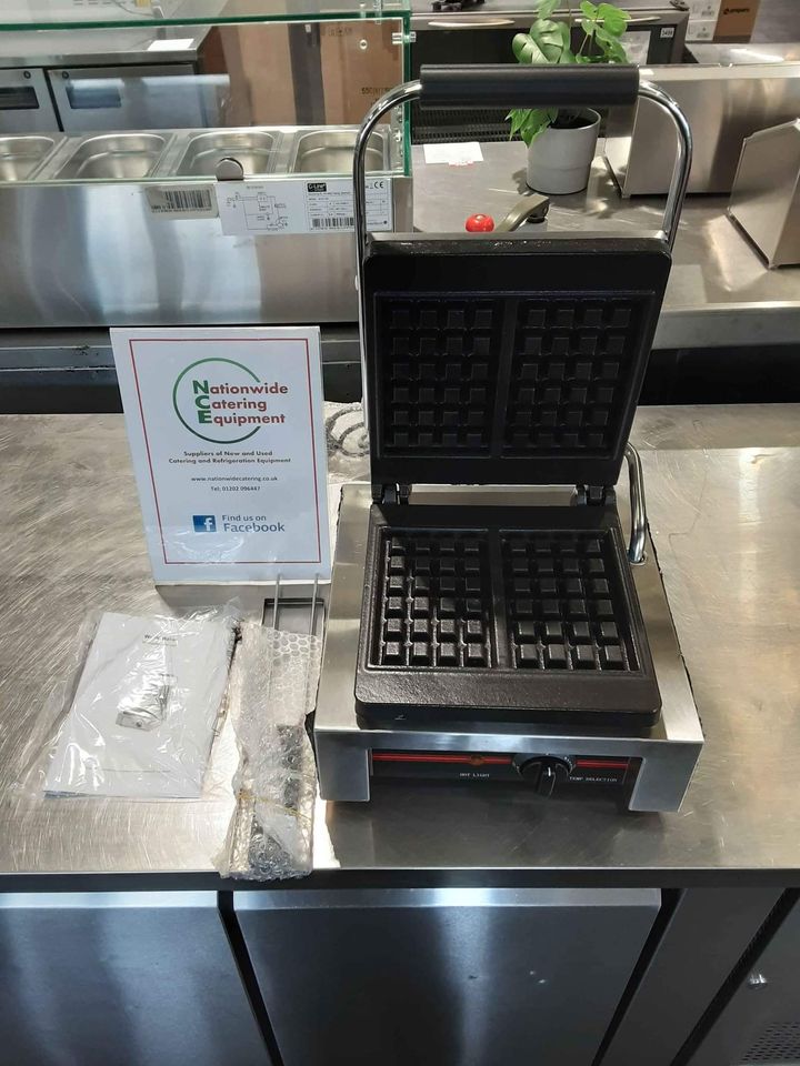 Hamoki Twin Square Waffle Maker, 13amp, Model-WB-S (NCE4325)