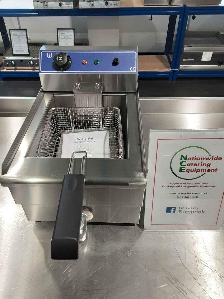 Hamoki 8L Single Tank Electric Tabletop Fryer, 13amp (NCE4201)