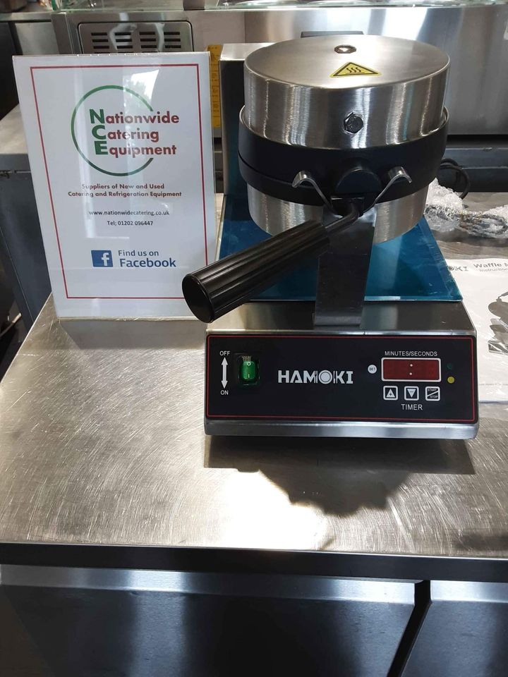 Hamoki Rotating Single Waffle Maker, 13amp (NCE4326)