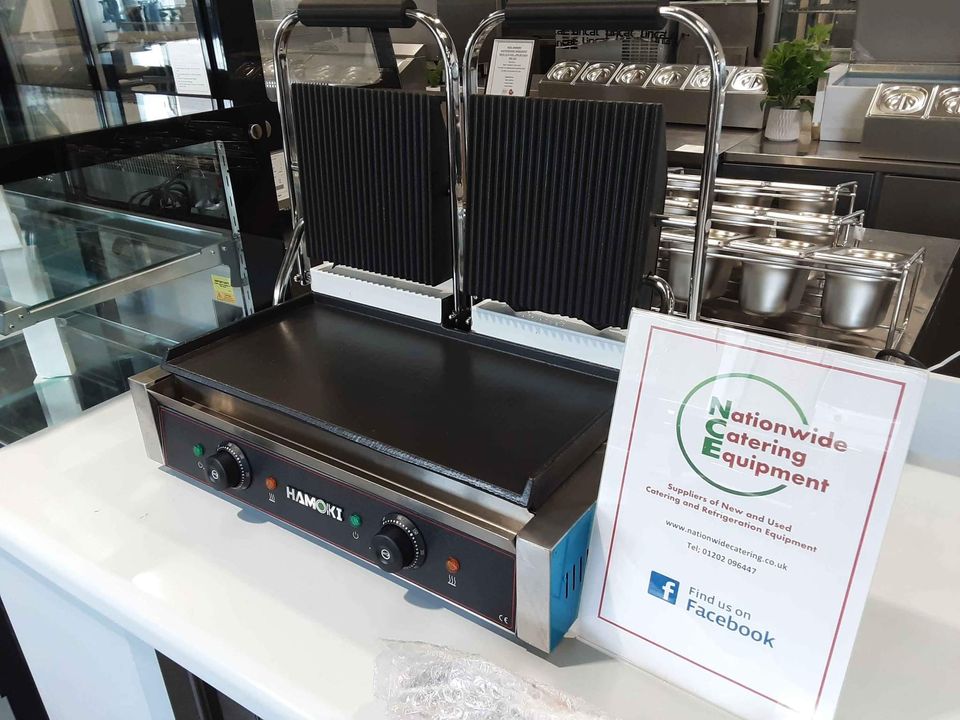 Hamoki Double Panini/Contact Grill- Flat Bottom/Ribbed Top (NCE4442)