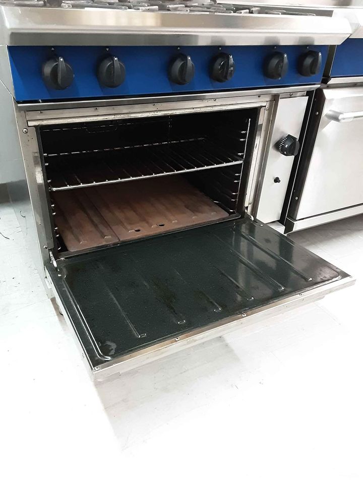Blueseal Natural Gas Six Burner Stove & Oven (4448)
