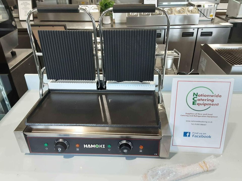 Hamoki Double Panini/Contact Grill- Flat Bottom/Ribbed Top (NCE4442)