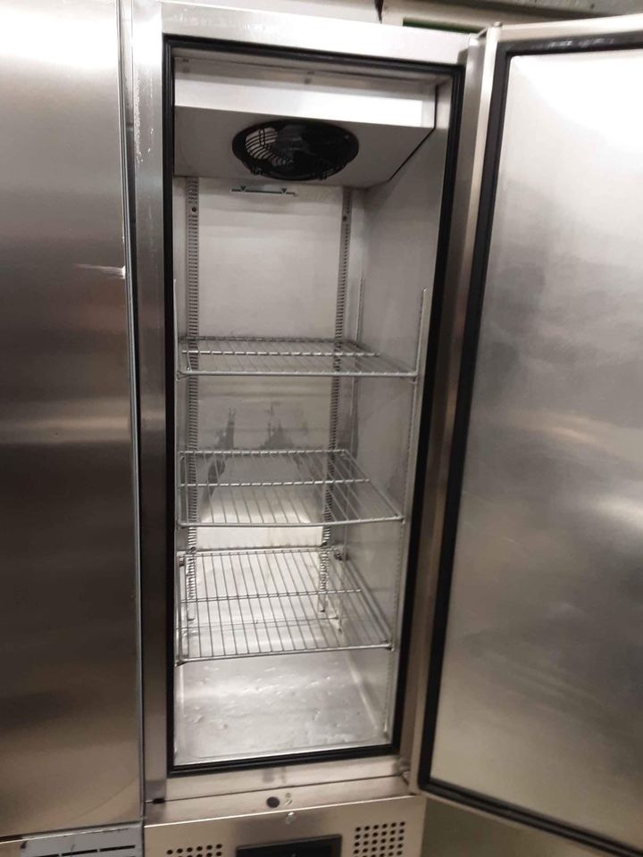 Foster Slimline Single Upright Freezer, Model-FSL400L, 2022 Manufactured (NCE4220)