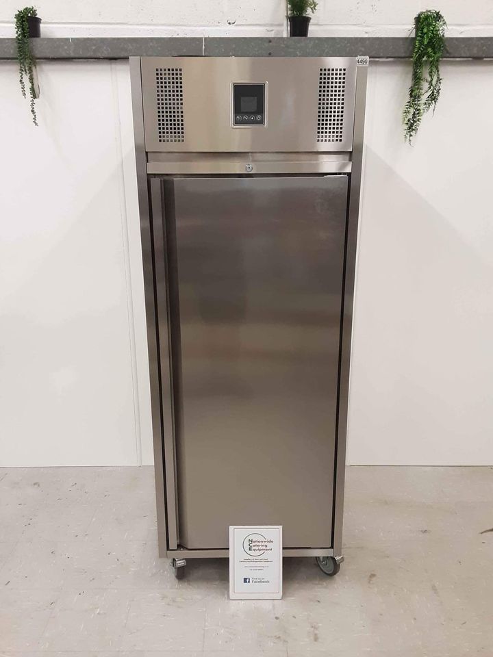 Polar Premium U Series Single Upright Fridge, Model-PE8UIF (4490)
