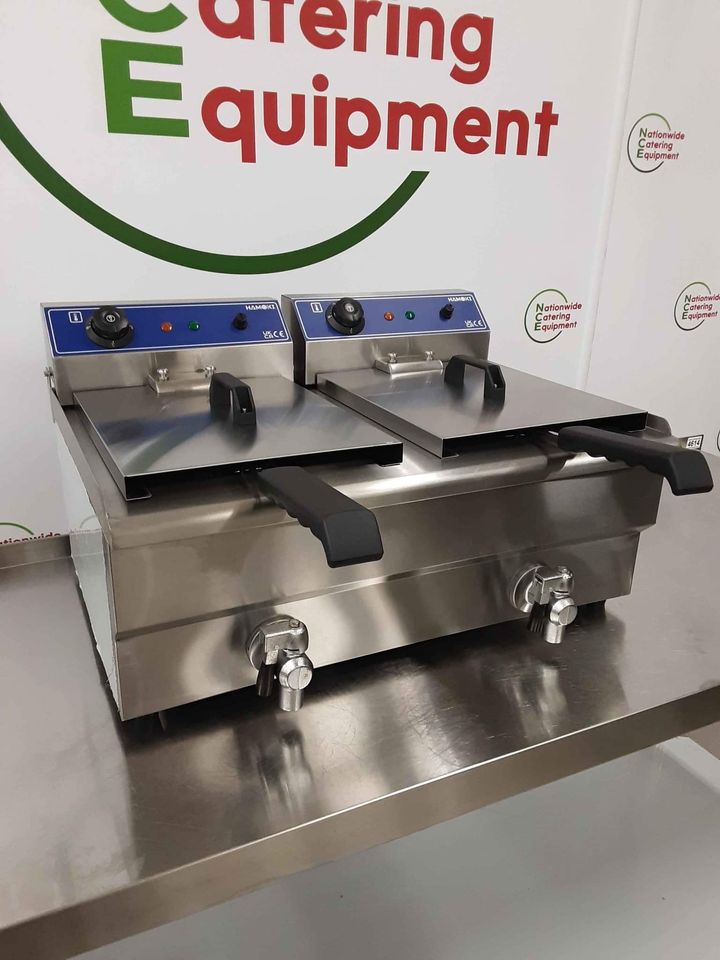 Hamoki Tabletop Tabletop Twin Tank Electric Fryer, 13amp, Model- EF-132V (NCE4275)