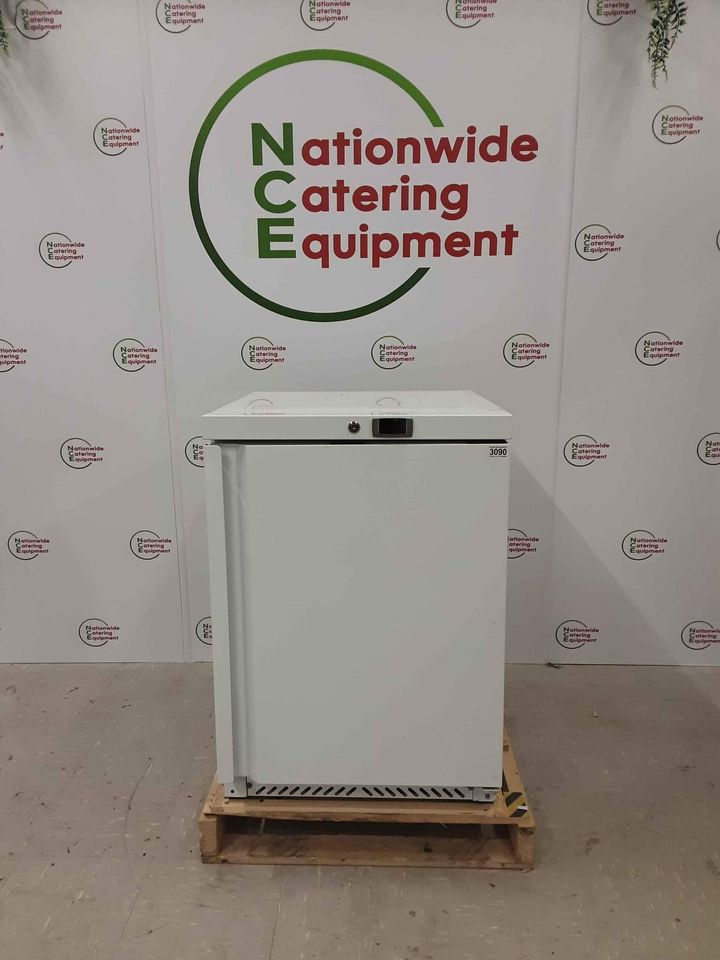 New/Ex-Display Arctica Medium Duty White HEC906 Undercounter Fridge (NCE3090)