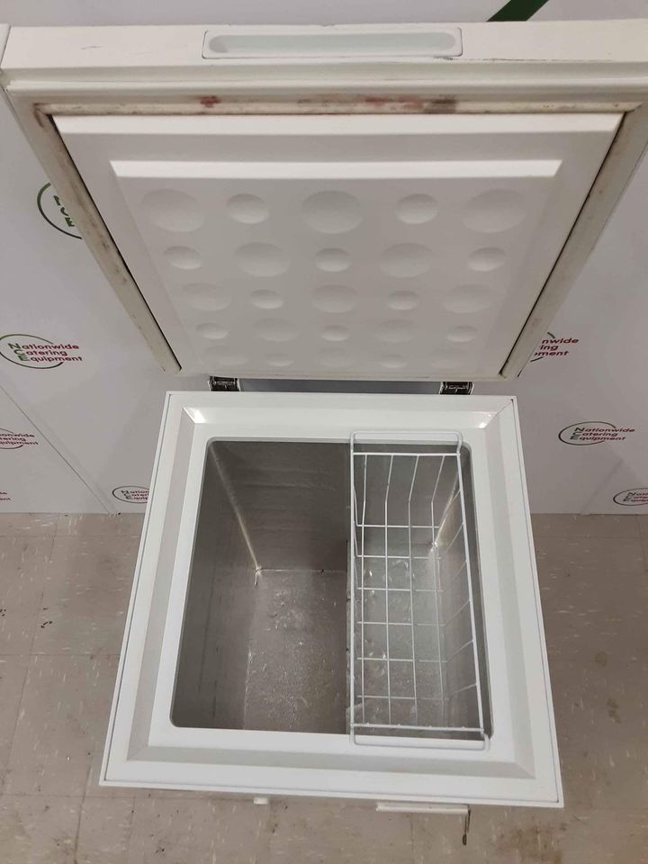 CLEARANCE Intervelin Chest Freezer (NCE4692)