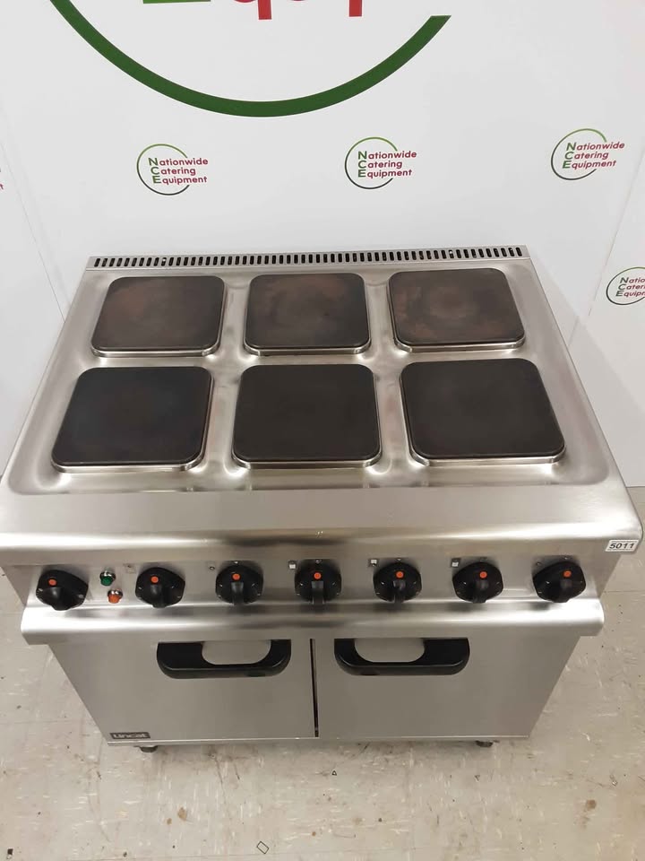 Lincat Opus Six Burner & Oven Electric Stove - 3 phase (NCE5011)