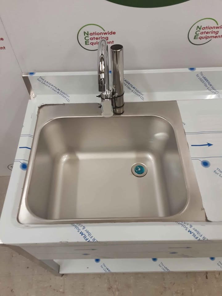 Hamoki Stainless Steel Single Sink, With Mixer Taps, Right Hand Drainer 120x60cm (NCE4249)