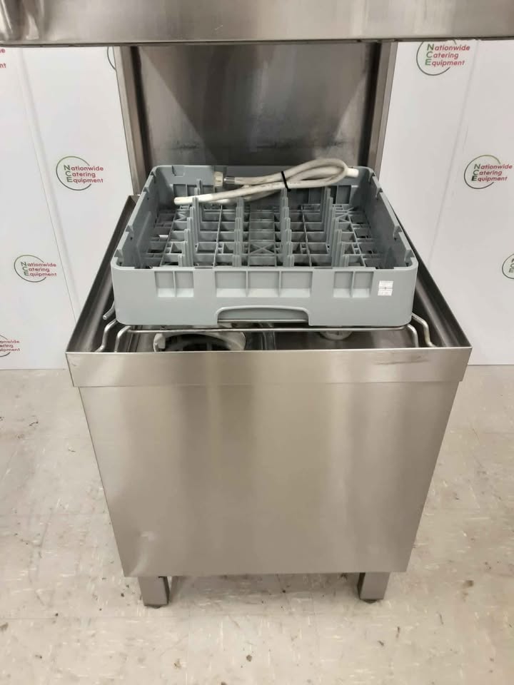 Winterhalter PT-M Dishwasher With Condensation Hood, Three Phase (NCE5116)
