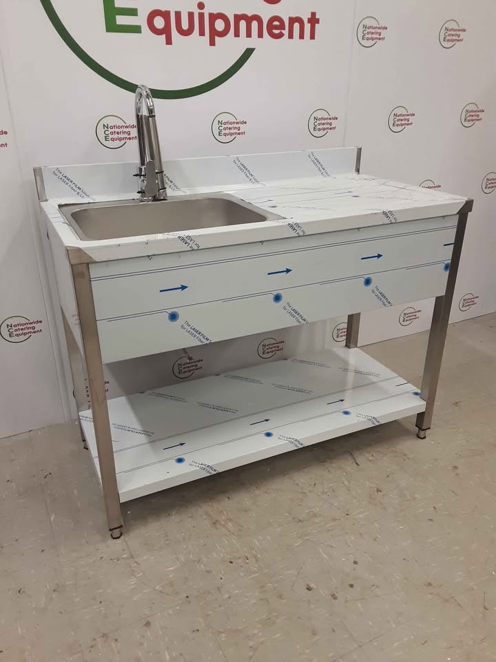 Hamoki Stainless Steel Single Sink, With Mixer Taps, Right Hand Drainer 120x60cm (NCE4249)