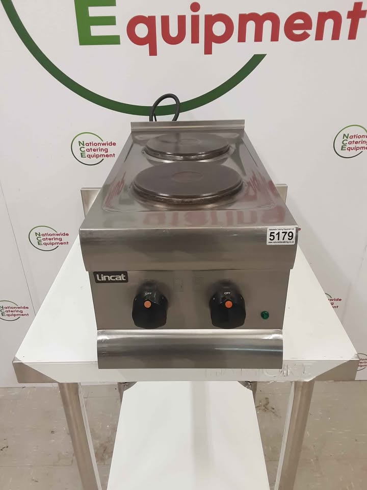 Lincat Silverlink Tabletop Two Burner Stove / Boiling Top, 13amp, Model-HT3 (NCE5179)