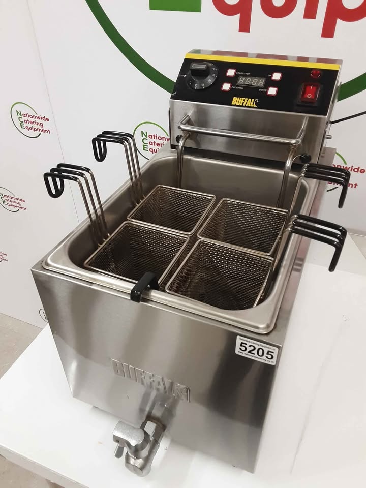 Buffalo Table Four Basket Tabletop Pasta Boiler - 13amp, Model- GH160 (NCE5205)