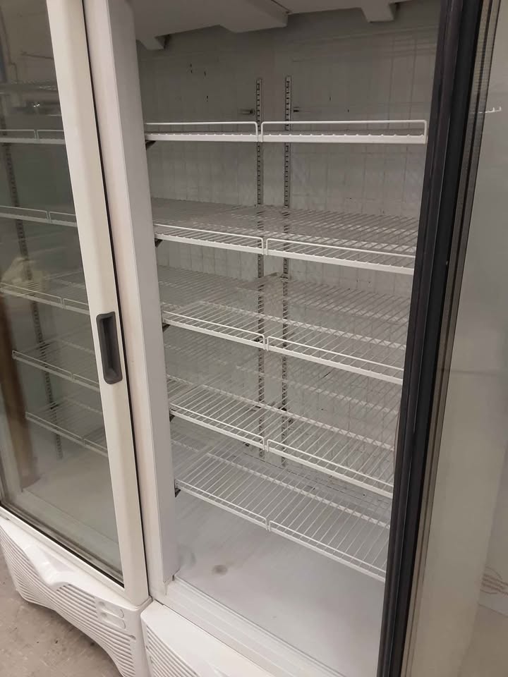 Framec Double Door Upright Display Freezer (NCE5225)