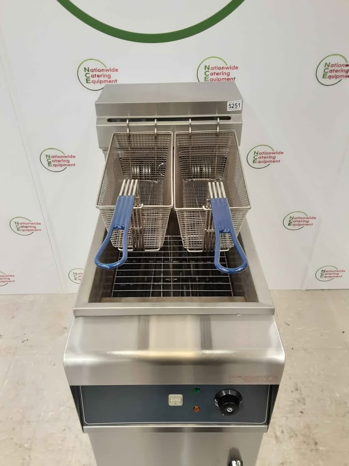 Hamoki Free-Standing Single Tank Electric Fryer Single Phase, Model- DF-28L (NCE5251)
