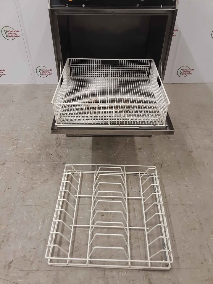 DC Undercounter Dishwasher, 32amp 1ph, Model- SXD50D (NCE5211)