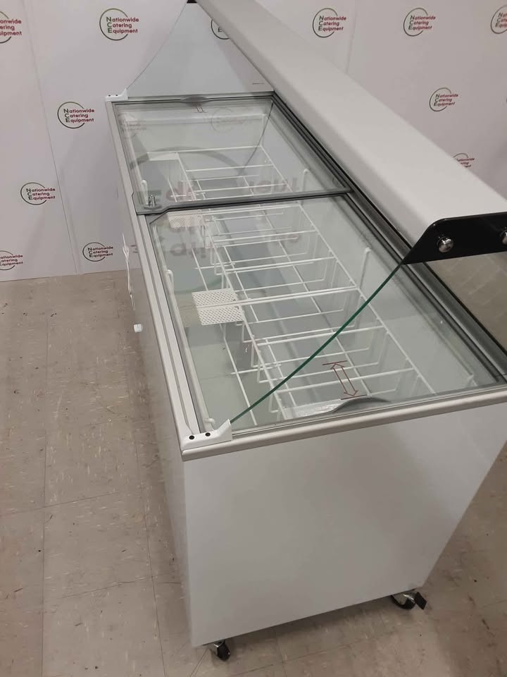 Tefcold IC500SC Canopy Ice-Cream Scooping Freezer- 12 Napoli Capacity (NCE5269)