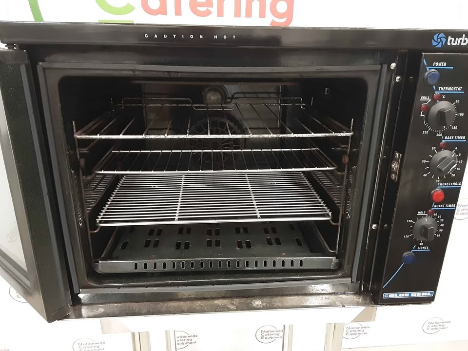 Blue Seal Tabletop Turbofan Convection Oven, 16amp/1ph, Model- E311 (NCE5345)